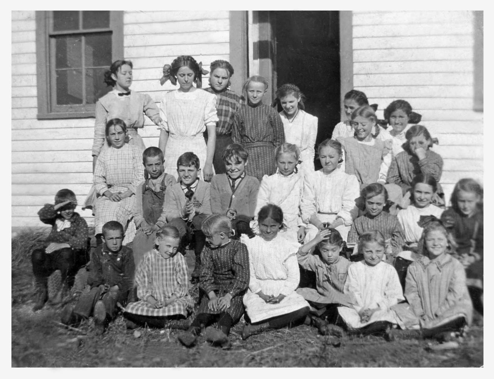 1912 students