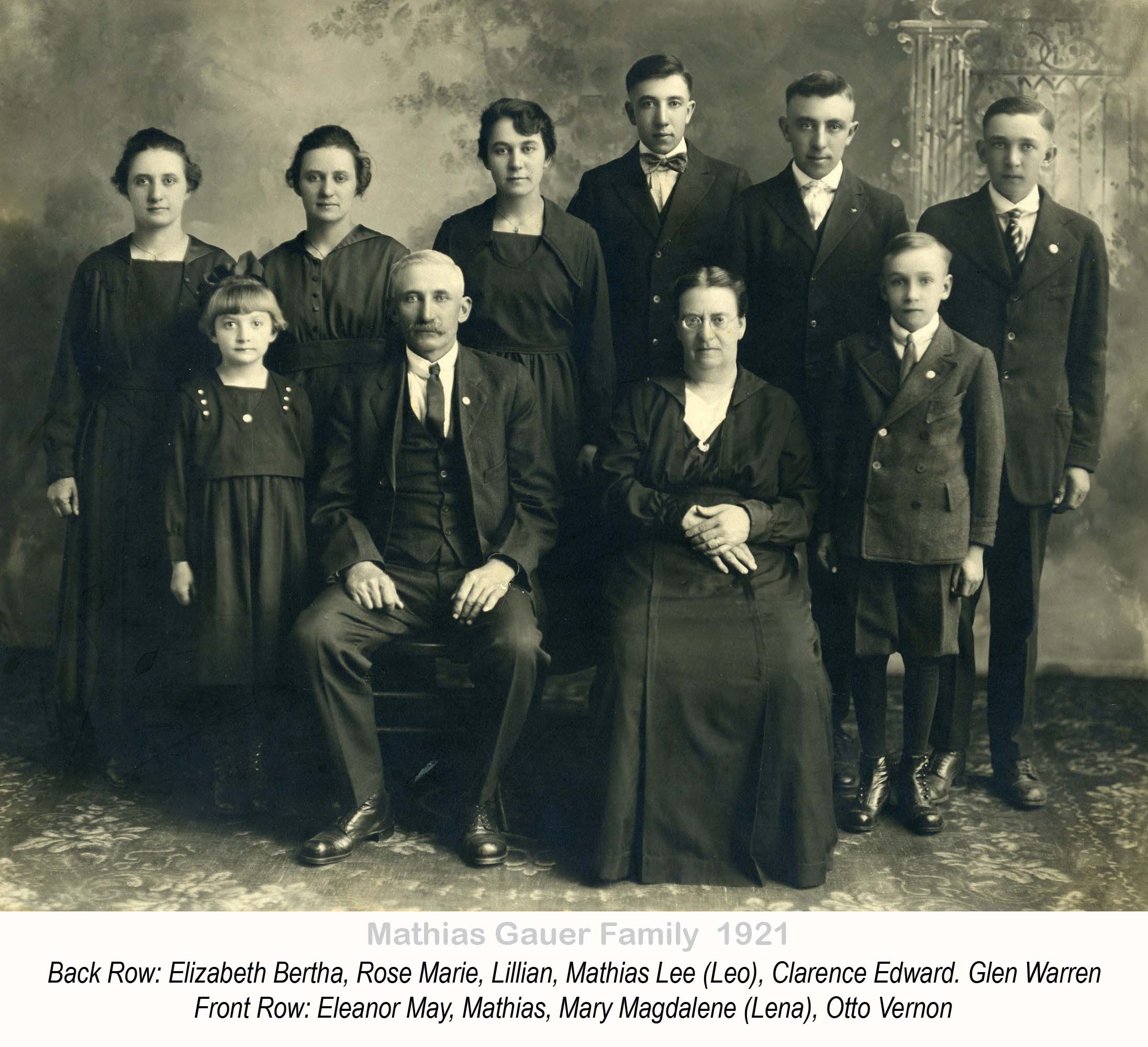 Matt Gauer Family 1921